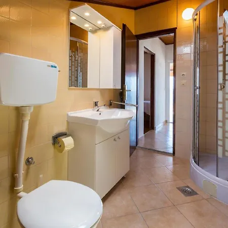 Apartment Fuer 5 Personen Ca 50 Qm In Dramalj, Kvarner Bucht Crikvenica Und Umgebung Dramalj